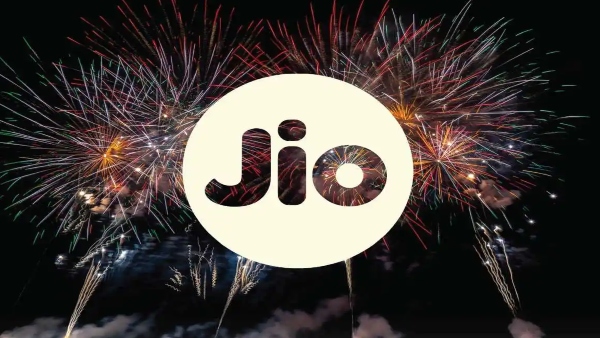 ಜಿಯೋದಿಂದ ದೀಪಾವಳಿಗೆ ಭರ್ಜರಿ ಗಿಫ್ಟ್‌!..ಗ್ರಾಹಕರು ಫುಲ್‌ ಖುಷ್!