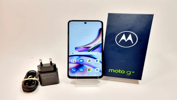 ಅಗ್ಗದ ಬೆಲೆಯ ಈ ಸ್ಮಾರ್ಟ್‌ಫೋನಿಗೂ ಈಗ ಜಬರ್ದಸ್ತ್‌ ಆಫರ್‌!..ಸಖತ್ ಉಳಿತಾಯ!