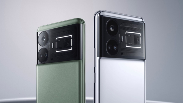 ರಿಯಲ್ಮಿ GT5 ಪ್ರೊ ಡಿಸ್ಪ್ಲೇ ರಚನೆಗೆ ಬೆಚ್ಚಿಬಿದ್ದ ಟೆಕ್ ಜಗತ್ತು! ನಡುಕ ಶರು! ರಿಯಲ್ಮಿ GT5 ಪ್ರೊ ಡಿಸ್ಪ್ಲೇ ರಚನೆಗೆ ಬೆಚ್ಚಿಬಿದ್ದ ಟೆಕ್ ಜಗತ್ತು! ನಡುಕ ಶರು!