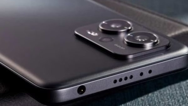 Redmi: ಈ ರೆಡ್ಮಿ ಫೋನ್‌ ಖರೀದಿಸಿ 6 ಸಾವಿರ ಉಳಿಸಿ; ಎಲ್ಲಿ ಈ ವಿಶೇಷ ಆಫರ್?