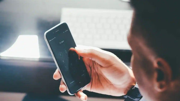 ಈ ಸಪ್ತ ರಹಸ್ಯ ಕೋಡ್‌ಗಳು ನಿಮ್ಮ ಸ್ಮಾರ್ಟ್‌ಫೋನ್‌ ಅನ್ನು ರಕ್ಷಿಸುತ್ತವೆ!  