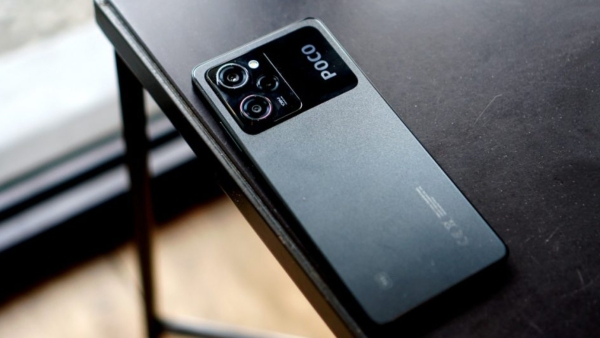 128GB ಸ್ಟೋರೇಜ್ ಇರುವ ಈ ಫೋನಿನ ಆಫರ್ ಬೆಲೆ ಕೇಳಿದ್ರೆ, OMG ಅಂತೀರಾ! 128GB ಸ್ಟೋರೇಜ್ ಇರುವ ಈ ಫೋನಿನ ಆಫರ್ ಬೆಲೆ ಕೇಳಿದ್ರೆ, OMG ಅಂತೀರಾ!