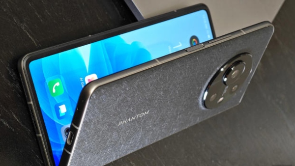 ಈ ಫೋಲ್ಡ್ ಮಾದರಿಯ ಫೋನಿನ ಬೆಲೆಯಲ್ಲಿ ಈಗ ಭರ್ಜರಿ ಇಳಿಕೆ!