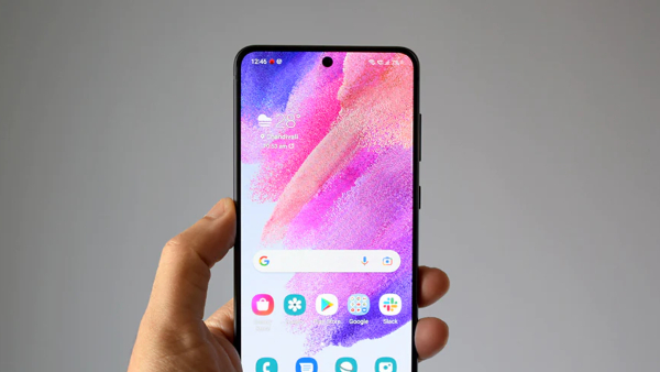 ಸ್ಯಾಮ್ಸಂಗ್ನ ಈ ಫೋನಿಗೆ ಲಭ್ಯ ಇರುವ ಆಫರ್ ತಿಳಿದ್ರೆ, ನೀವು OMG ಅಂತೀರಾ! ಸ್ಯಾಮ್ಸಂಗ್ನ ಈ ಫೋನಿಗೆ ಲಭ್ಯ ಇರುವ ಆಫರ್ ತಿಳಿದ್ರೆ, ನೀವು OMG ಅಂತೀರಾ!