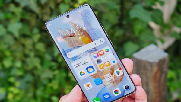 8GB + 256GB ಸ್ಟೋರೇಜ್ನ ಈ ಜನಪ್ರಿಯ ಫೋನ್ ಬೆಲೆಯಲ್ಲಿ ಸಖತ್ ಇಳಿಕೆ! 8GB + 256GB ಸ್ಟೋರೇಜ್ನ ಈ ಜನಪ್ರಿಯ ಫೋನ್ ಬೆಲೆಯಲ್ಲಿ ಸಖತ್ ಇಳಿಕೆ!