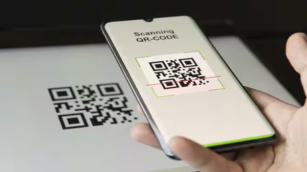 QR code ಸ್ಕ್ಯಾನ್ ಮಾಡುವಾಗ ಎಚ್ಚರ ಎಚ್ಚರ... ಏನಿದು  ಕ್ವಿಶಿಂಗ್ ಹಗರಣ!? 