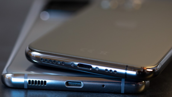 ಸ್ಟಿರಿಯೊ ಸ್ಪೀಕರ್‌ ಸೌಲಭ್ಯ ಪಡೆದ ಬೆಸ್ಟ್‌ ಫೋನ್‌ಗಳ ಲಿಸ್ಟ್‌ ಇಲ್ಲಿದೆ ನೋಡಿ!