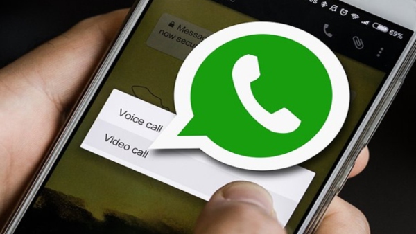 ಹುಷಾರ್!..ವಾಟ್ಸಾಪ್ ವಿಡಿಯೋ ಕಾಲ್ನಲ್ಲಿ ಈ ತಪ್ಪು ಎಂದಿಗೂ ಮಾಡಬೇಡಿ! ಹುಷಾರ್!..ವಾಟ್ಸಾಪ್ ವಿಡಿಯೋ ಕಾಲ್ನಲ್ಲಿ ಈ ತಪ್ಪು ಎಂದಿಗೂ ಮಾಡಬೇಡಿ!