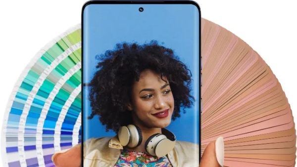 ಮೊಟೊರೊಲಾ ಎಡ್ಜ್‌ 50 ಪ್ರೊ ಫೋನ್‌ ಲಾಂಚ್‌!..ಫೀಚರ್ಸ್‌ ತಿಳಿದ್ರೆ, ವಾವ್‌ ಅಂತೀರಾ