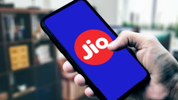 ವೇಗದ 5G ನೆಟ್‌ವರ್ಕ್‌ನಲ್ಲಿ ಮತ್ತೆ ರಿಲಯನ್ಸ್ ಜಿಯೋ ನಂಬರ್‌ ಒನ್‌!
