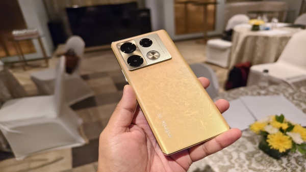 ಭಾರತದಲ್ಲಿ ಇನ್ಫಿನಿಕ್ಸ್‌ ನೋಟ್‌ 40 ಸರಣಿ ಲಾಂಚ್; ಬೊಂಬಾಟ್‌ ಚಾರ್ಜಿಂಗ್‌ ಆಯ್ಕೆ!