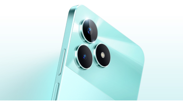 ಅಗ್ಗದ ಬೆಲೆಯ ಈ ಫೋನ್‌ ಈಗ ಇನ್ನಷ್ಟು ಕಡಿಮೆ ಬೆಲೆಗೆ ಲಭ್ಯ!..ಆಫರ್‌ ಎಷ್ಟು?