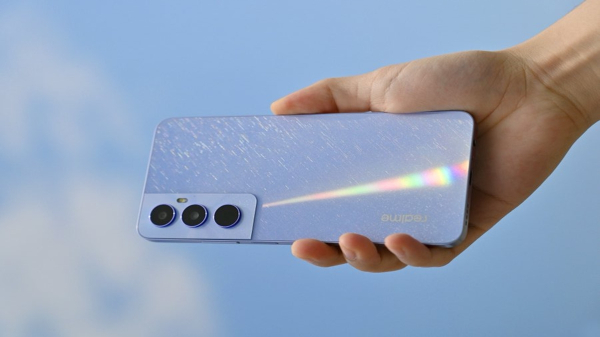 10 ಸಾವಿರ ರೂ.ಗಳ ಅಡಿಯಲ್ಲಿ ಅತ್ಯುತ್ತಮ ಫೋನ್‌ ಲಾಂಚ್‌ಗೆ ಸಜ್ಜಾದ ರಿಯಲ್‌ಮಿ