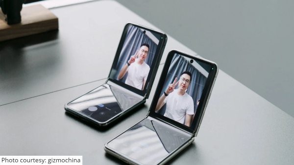 ಅತಿ ದೊಡ್ಡ ಡಿಸ್ಪ್ಲೇ ,ಬ್ಯಾಟರಿ ಆಯ್ಕೆಯೊಂದಿಗೆ ಬರಲಿದೆ ಹಾನರ್‌ ಫ್ಲಿಪ್ ಫೋನ್! 