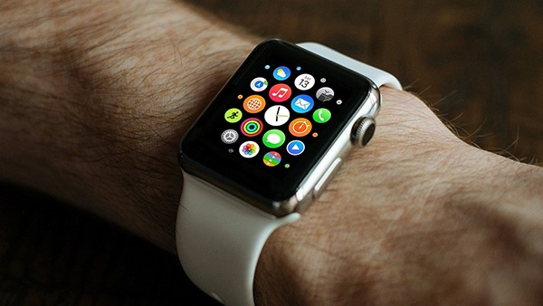 ಅಗ್ನಿಶಾಮಕ ಸಿಬ್ಬಂದಿಯ ಪ್ರಾಣವನ್ನೇ ಉಳಿಸಿದ ಆಪಲ್ ವಾಚ್! ಹೇಗೆ?