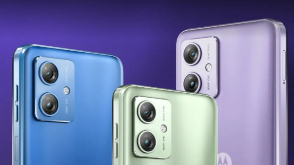 Motorola ಸಂಸ್ಥೆಯ 6000mAh ಬ್ಯಾಟರಿ ಇರುವ ಈ ಫೋನಿಗೆ ಈಗ ಬಿಗ್ ಆಫರ್! Motorola ಸಂಸ್ಥೆಯ 6000mAh ಬ್ಯಾಟರಿ ಇರುವ ಈ ಫೋನಿಗೆ ಈಗ ಬಿಗ್ ಆಫರ್!