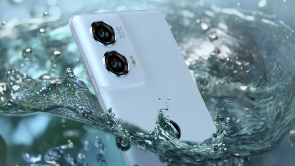 ಕರ್ವ್ಡ್‌ ಡಿಸ್‌ಪ್ಲೇ ಇರುವ ಈ ಸ್ಲಿಮ್‌ ಫೋನಿನ ಬೆಲೆಯಲ್ಲಿ ಭಾರೀ ಇಳಿಕೆ!