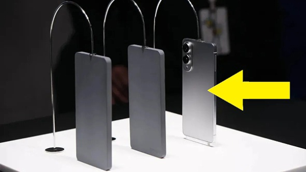 Samsung Galaxy S25 Edge ರಿಲೀಸ್: 5.8mm ನಷ್ಟು ತೆಳುವಾದ ಫೋನ್ ಫೀಚರ್ಸ್ ನೋಡಿ!