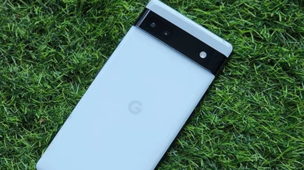 ಪಿಕ್ಸೆಲ್ ಫೋನ್ ಬಳಕೆದಾರರಿಗೆ ಉಚಿತವಾಗಿ 8,500 ರೂ. ವಾಪಸ್!