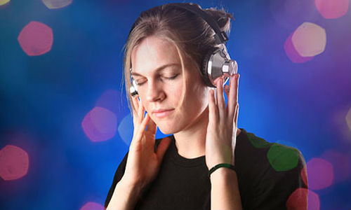 Eskuché 33i Headphones