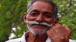അനാഥർക്ക് ഭക്ഷണം പാകം ചെയ്യുന്ന യൂട്യൂബിന്റെ പ്രശസ്ത 'മുത്തച്ഛൻ' അന്തരിച്ചു 