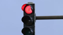 Traffic E-Challan: പെറ്റിയടയ്ക്കാൻ ഓടി നടക്കേണ്ട; ട്രാഫിക് ഇ-ചലാൻ ഓൺലൈനായി അടയ്ക്കാം