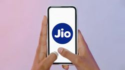 നീ തങ്കപ്പനല്ലടാ പൊന്നപ്പനാ! ഈ പഴയ വില കുറഞ്ഞ പ്ലാനുകൾ വീണ്ടും ഉപയോഗിക്കാൻ അവസരമൊരുക്കി ജിയോ