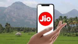 ഇനി ഒരു തിരിച്ചുപോക്ക് ഇല്ല! ജിയോ വരിക്കാർക്ക് 2025 അ‌ടിച്ചുപൊളിക്കാൻ ഈ രണ്ട് പ്ലാനുകൾ മതി 