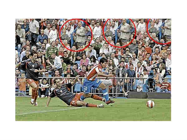 കോപ്പി-പേസ്റ്റ് ചെയ്ത കാണികള്‍