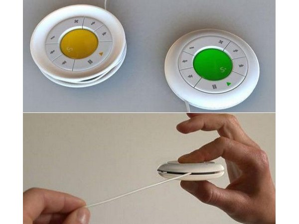 Spin and play MP3 player