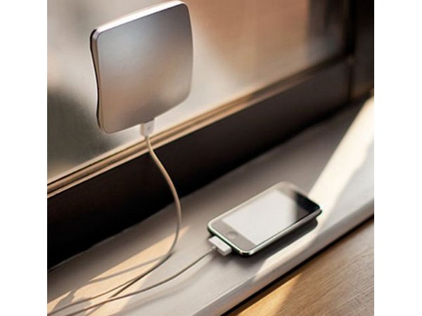 XDModo Solar Window Charger