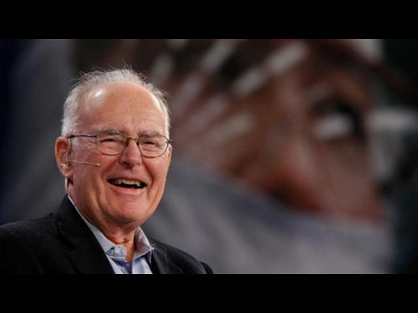 ഗോര്‍ഡണ്‍ മൂര്‍