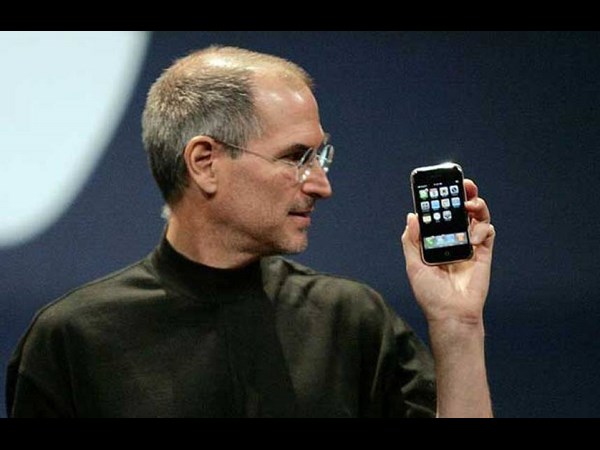 Apple iPhone's history in pictures