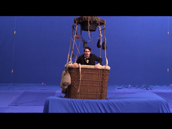 ഹോളിവുഡ് വിസ്മയത്തിനു പിന്നിലെ രഹസ്യങ്ങള്‍