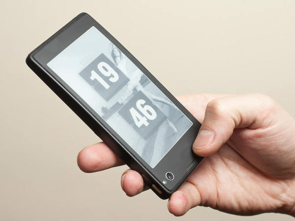 യോട ഫോണ്‍