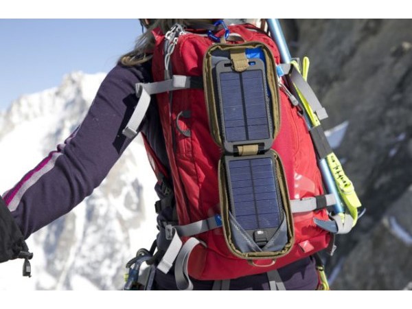 അന്തംവിട്ട് പോകുന്ന ഒരു പിടി സ്മാര്‍ട്ട്‌ഫോണ്‍ ചാര്‍ജറുകള്‍ ഇതാ....!