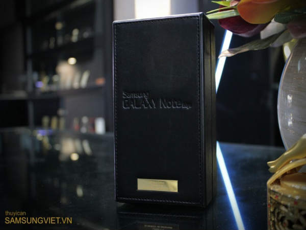 Gold-plated Samsung Galaxy Note Edge