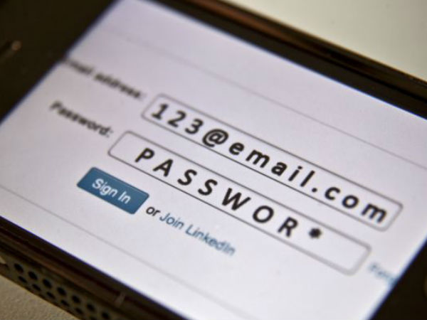 നിങ്ങളുടെ ഫോണ്‍ സുരക്ഷിതമായി ഉപയോഗിക്കുന്നതിനുളള മാര്‍ഗങ്ങള്‍...!