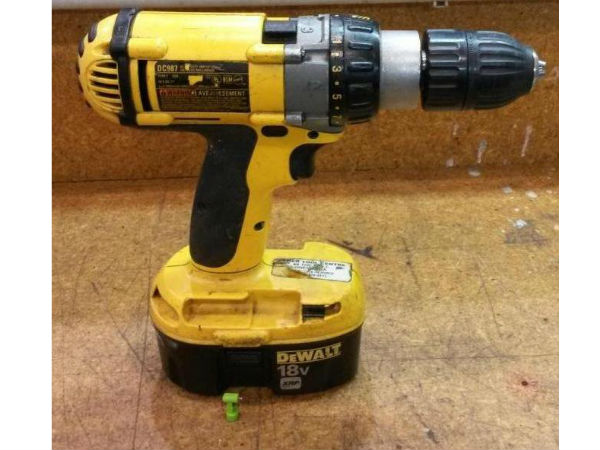 ലോകത്തെ ഏറ്റവും ചെറിയ ഡ്രില്ലര്‍ മെഷിന്‍ ഇതാ...!