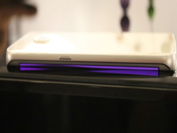 ഗ്യാലക്‌സി ഫോണുകള്‍ക്ക് സാധിക്കുന്ന, എന്നാല്‍ ഐഫോണുകള്‍ക്ക് സാധിക്കാത്ത 10 കാര്യങ്ങള്‍..!