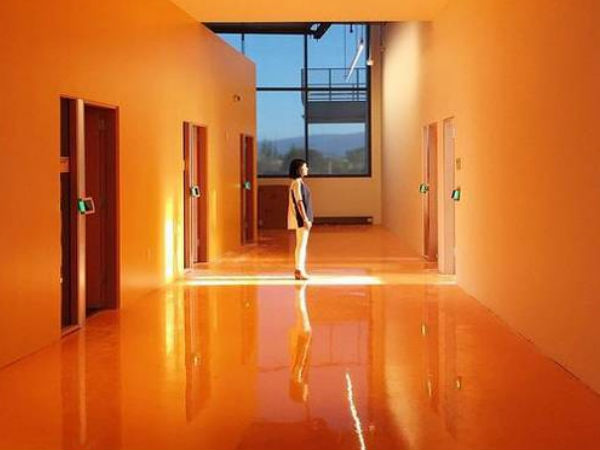 സോഷ്യല്‍ മീഡിയ ഭീമന്റെ മായിക സമാനമായ ആസ്ഥാന മന്ദിരം ഇതാ...!