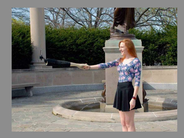 ഒറ്റപ്പെടലിന്റെ തീവ്രത കുറയ്ക്കാനായി ഇതാ സെല്‍ഫി 