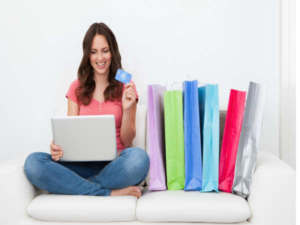 ലോക്കല്‍ സ്‌റ്റോറുകളുടെ കാലം കഴിയുന്നുവോ; ഓണ്‍ലൈന്‍ ഷോപ്പിങിന്റെ മെച്ചങ്ങള്‍...!