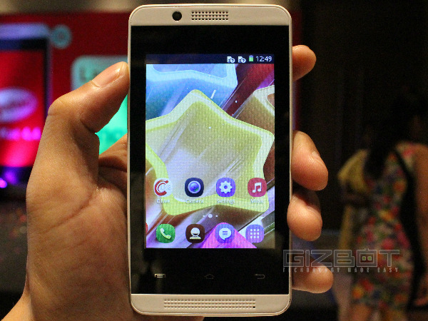 കൈപിടിയില്‍ ഒതുങ്ങുന്ന (5,000 രൂപയ്ക്ക്) വിലയുളള 10 ഫോണുകള്‍...!