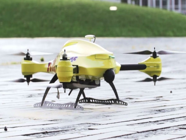 അപകട സ്ഥലത്ത് ഒരു മിനിറ്റില്‍ പറന്നെത്തുന്ന ആബുലന്‍സ് ഡ്രോണ്‍ ഇതാ...!