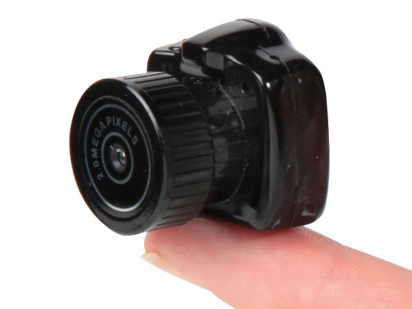 ലോകത്തിലെ ഏറ്റവും ചെറിയ ക്യാമറയുടെ വിശേഷങ്ങള്‍...!