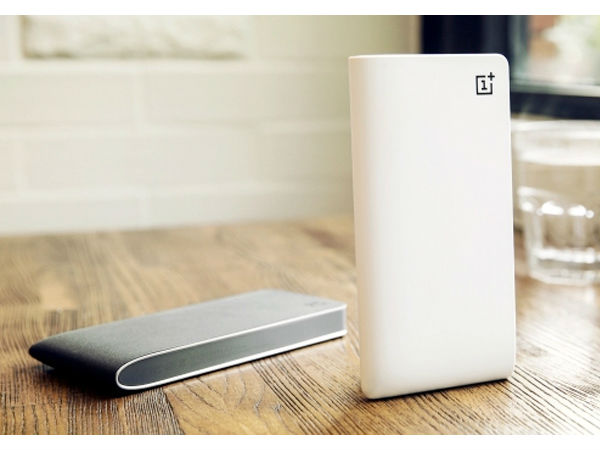 ബാറ്ററി ചോര്‍ച്ചയ്ക്ക് തടയിടാനായി 1,500 രൂപയ്ക്ക് താഴെയുളള ഭീമന്‍ പവര്‍ബാങ്കുകള്‍...!