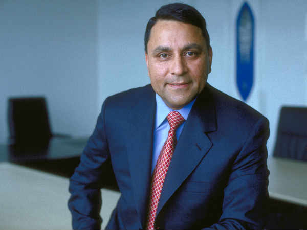 ഭീമന്‍ ടെക്ക് കമ്പനികളിലെ ഇന്ത്യക്കാരായ സിഇഒ-മാര്‍..!