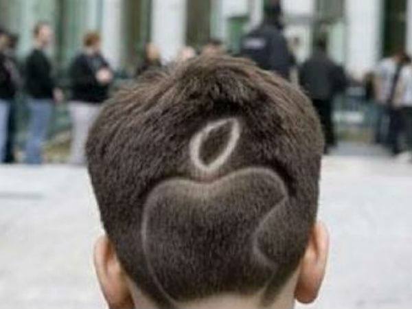 പുതിയ ഐഫോണുകള്‍