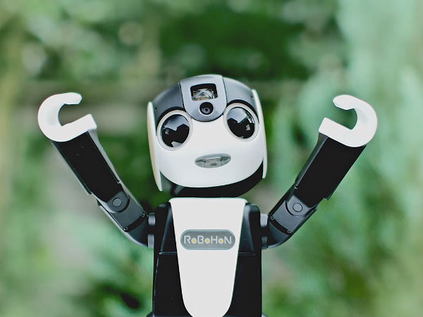 'നടക്കുന്ന' സ്മാര്‍ട്ട്ഫോണ്‍